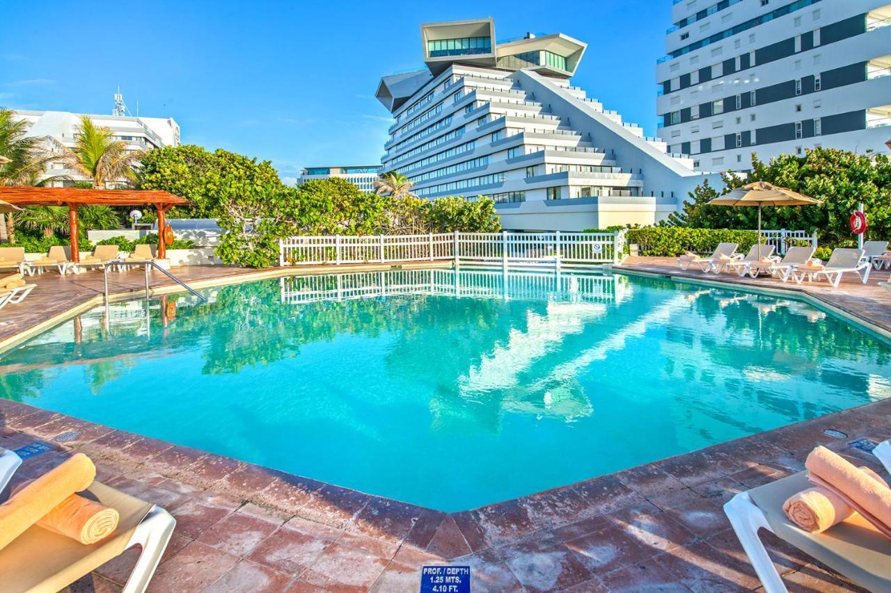 Condos In Prime Cancun Location Plus 3 Pools Екстер'єр фото