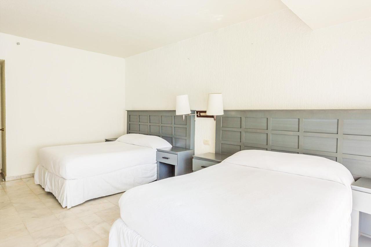Condos In Prime Cancun Location Plus 3 Pools Екстер'єр фото